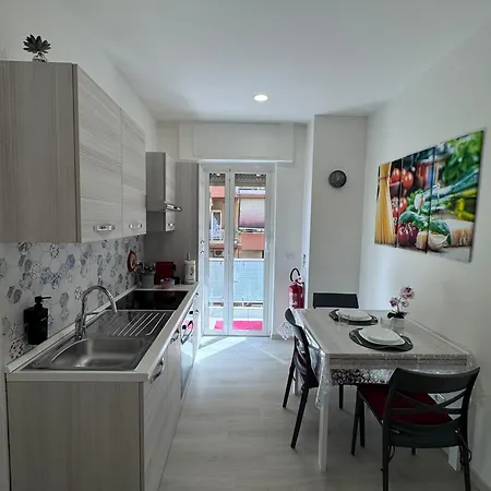 Apartment Domus Livia Vatican Elegante Vicino Vaticano Metro Cipro Wifi Veloce